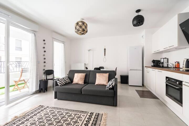 שסי Home-Like Apartment Near Disneyland מראה חיצוני תמונה